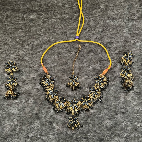 Indian Pakistani jhumka necklace earrings set - Picture 15 of 16